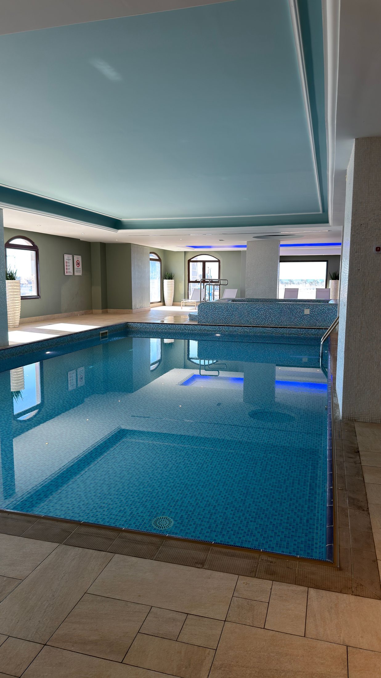 Indoor zwembad en wellness